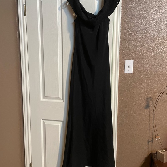 “Lauren by Ralph Lauren” full length gown with beading off the shoulder. Size 10 - Picture 1 of 3